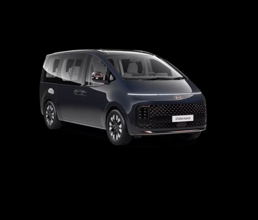 SUV (Hyundai Staria / Similar) — Family SUV for Umrah transport, seats up to 5 passengers